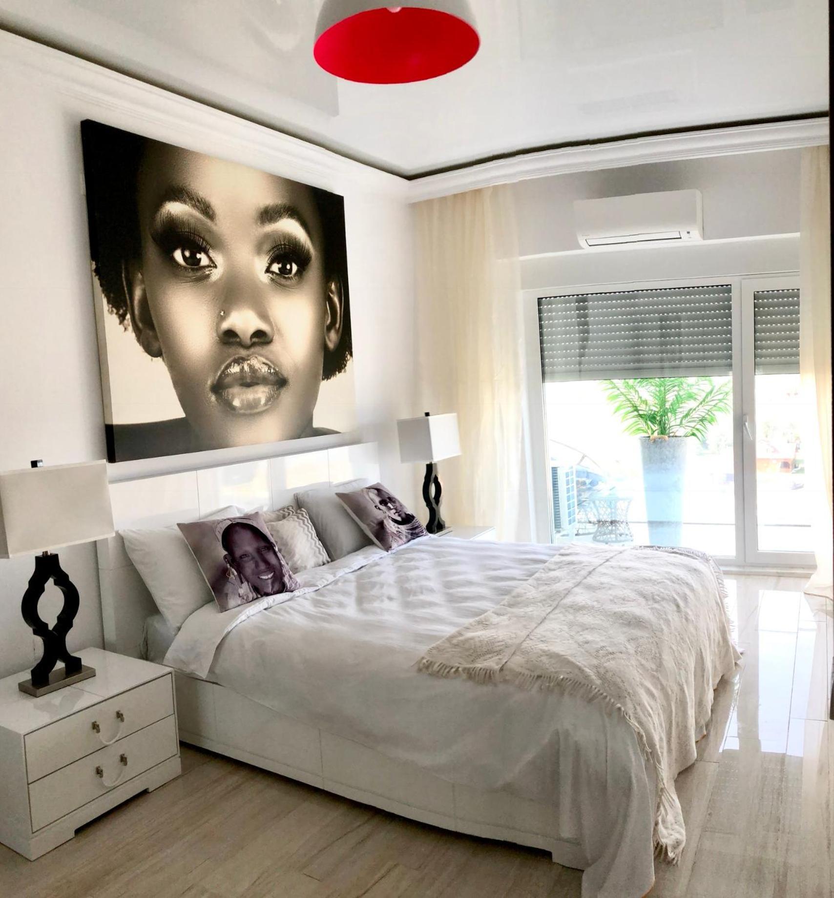 White Tower Mamaia - Private Apartment Extérieur photo
