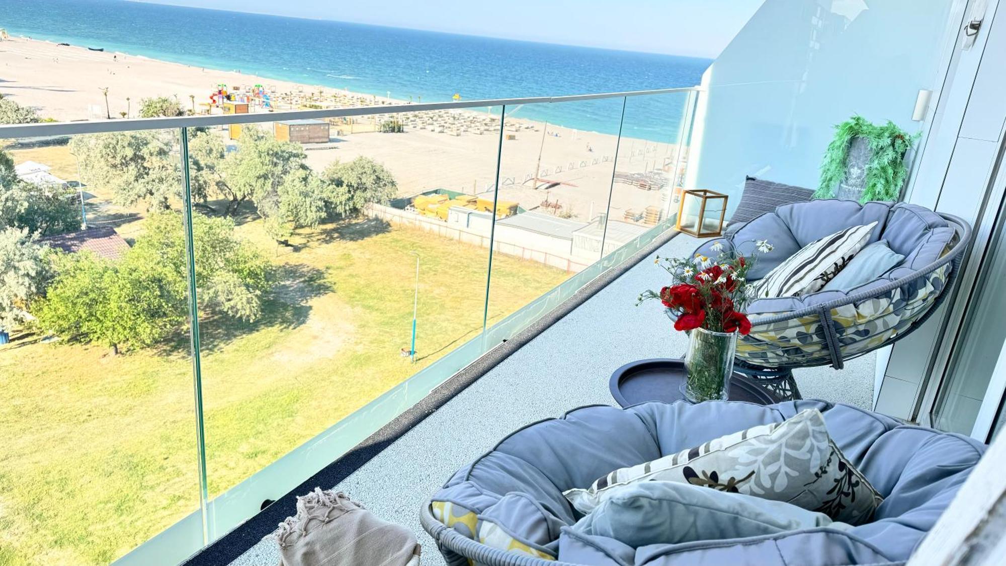 White Tower Mamaia - Private Apartment Extérieur photo