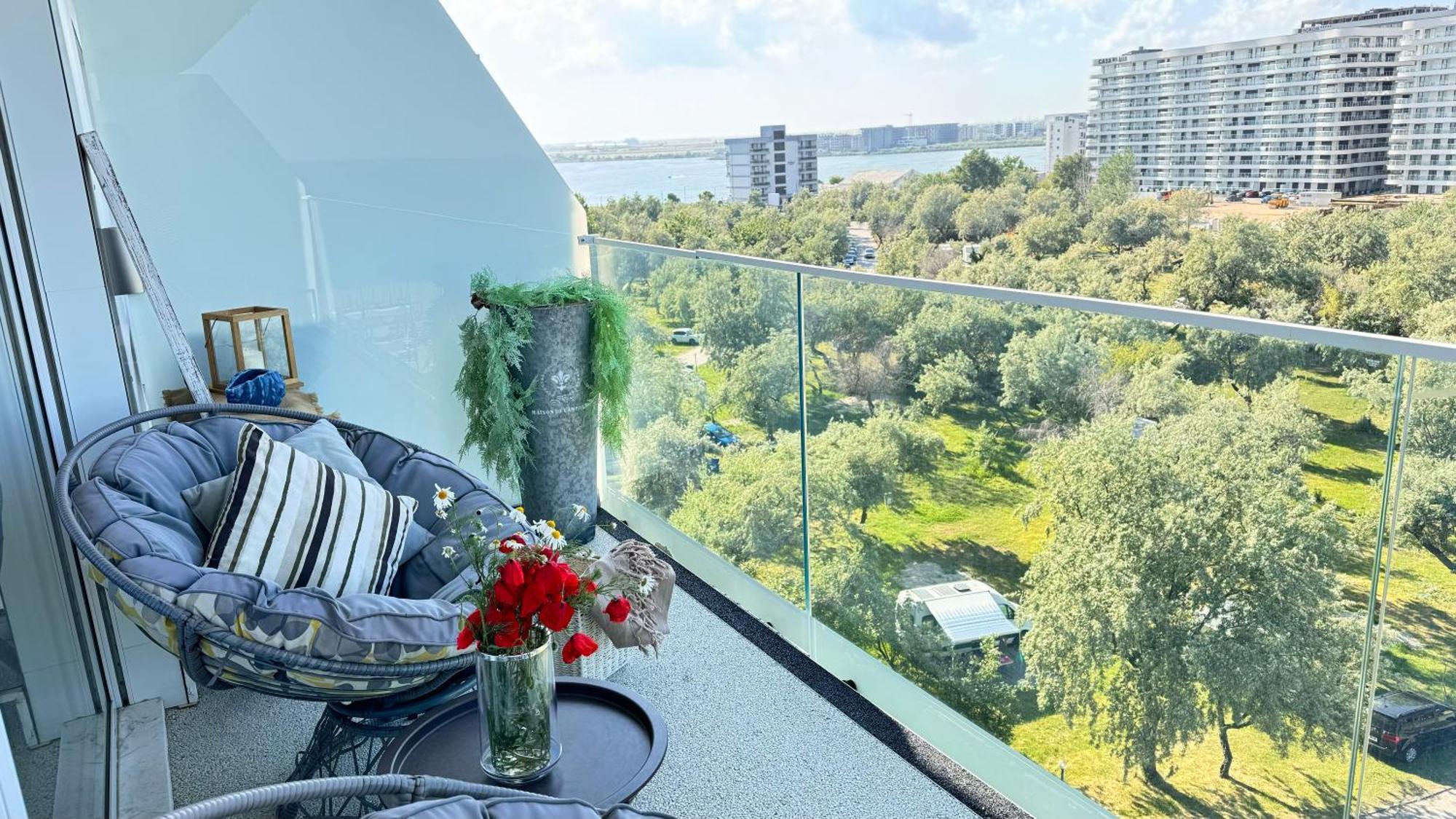White Tower Mamaia - Private Apartment Extérieur photo